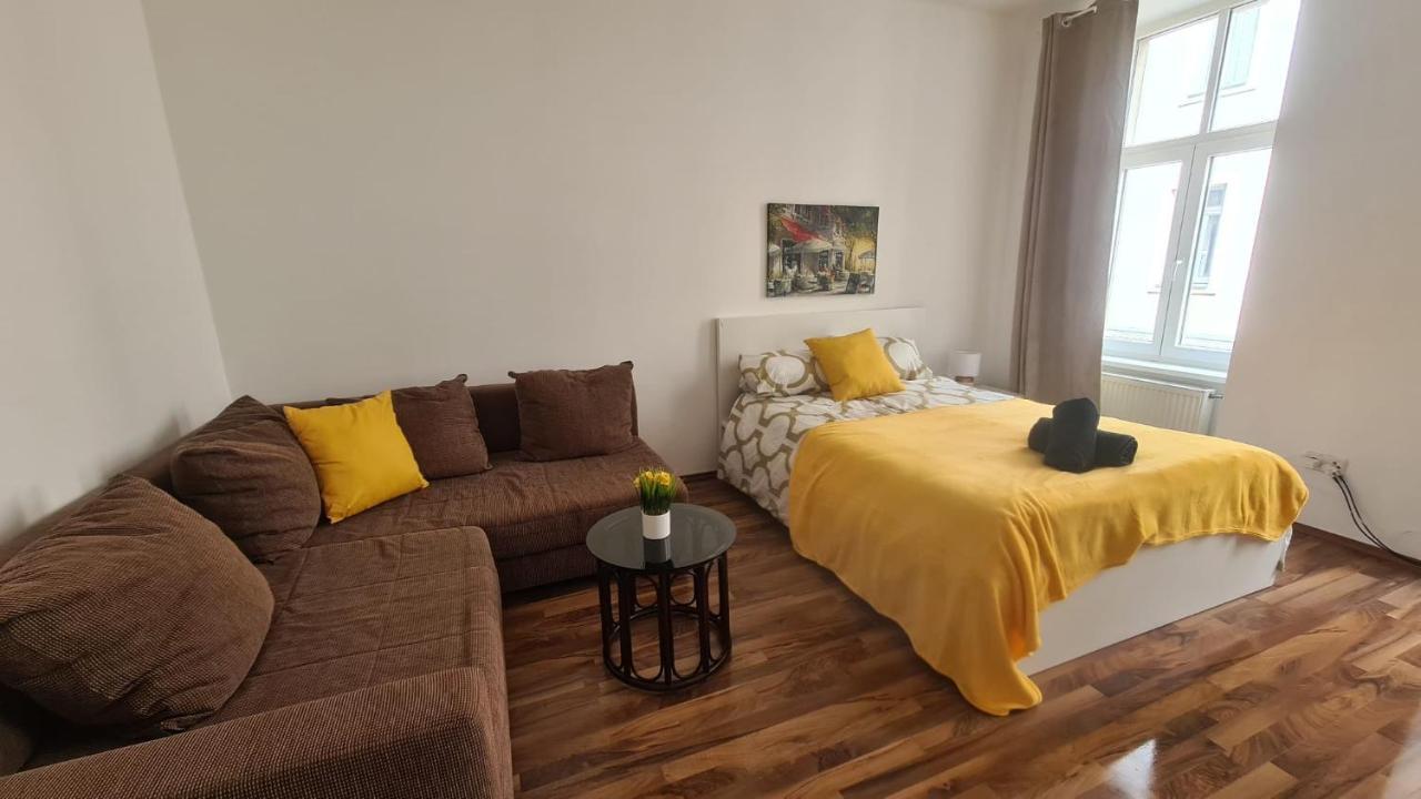 Peaceful 1Br Apt. Near Metro Station Langenfeldg. Lejlighed Wien Eksteriør billede