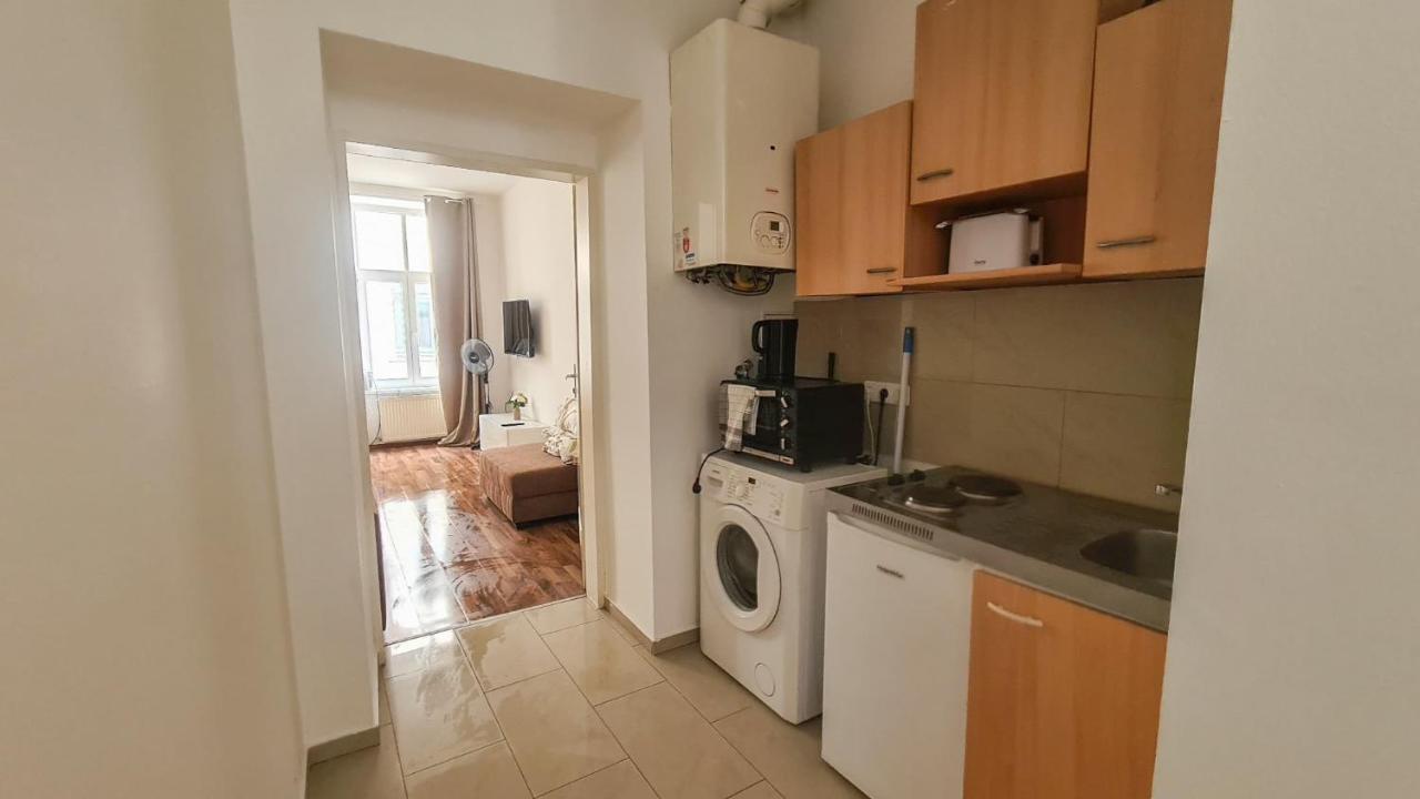 Peaceful 1Br Apt. Near Metro Station Langenfeldg. Lejlighed Wien Eksteriør billede